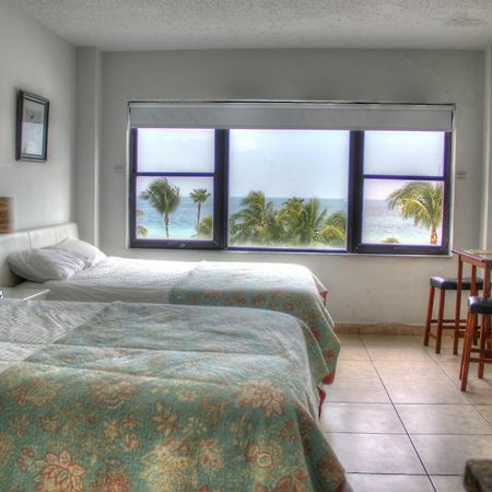 Private Apartments At The Casablanca Miami Beach Exterior foto